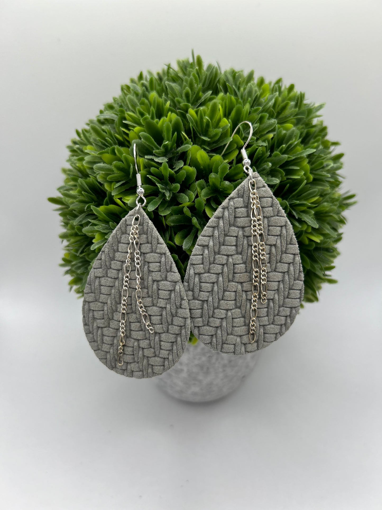 Ali: mild grey - woven texture